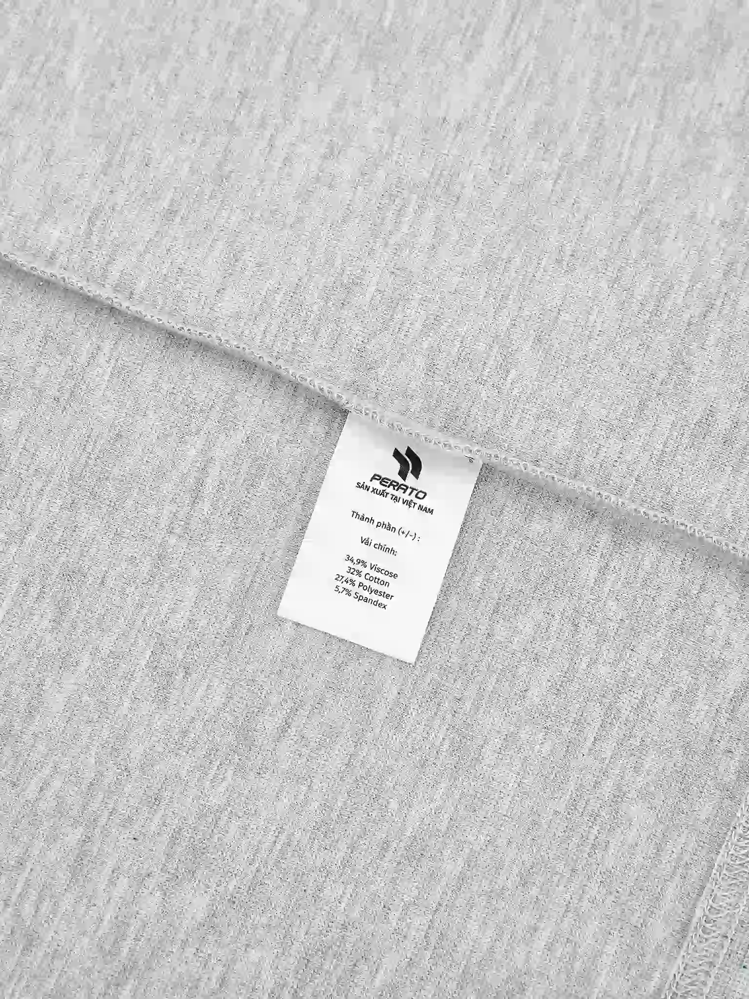 Áo Thun Nam Dài Tay PERATO Phong Cách Traing Basic T0TDW5M043