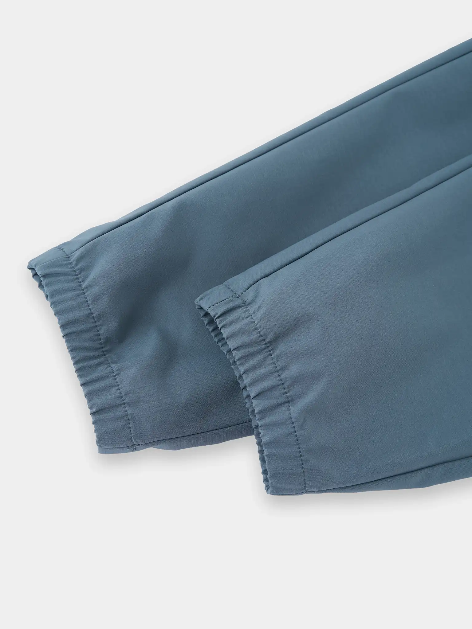 Set Bộ Gió PERATO Nam Phong Cách Training Năng Động TBGW5M021