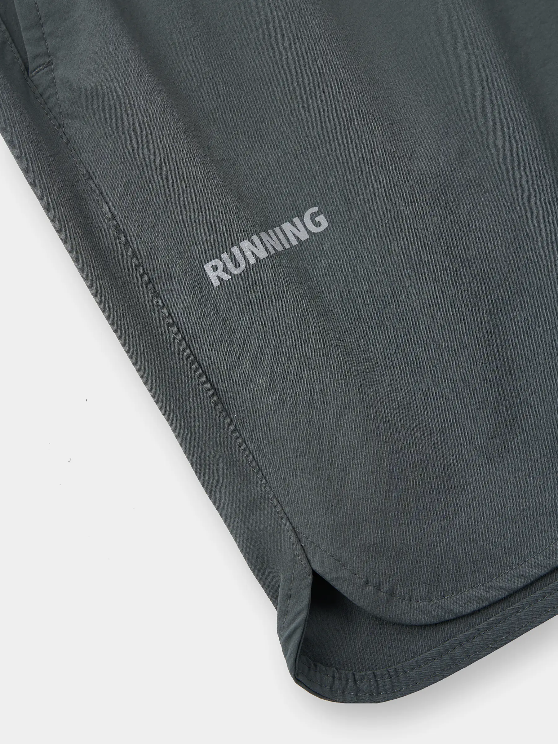 Quần Short Nam PERATO Phong Cách Thể Thao Running Phom Regular R0SCS6M125