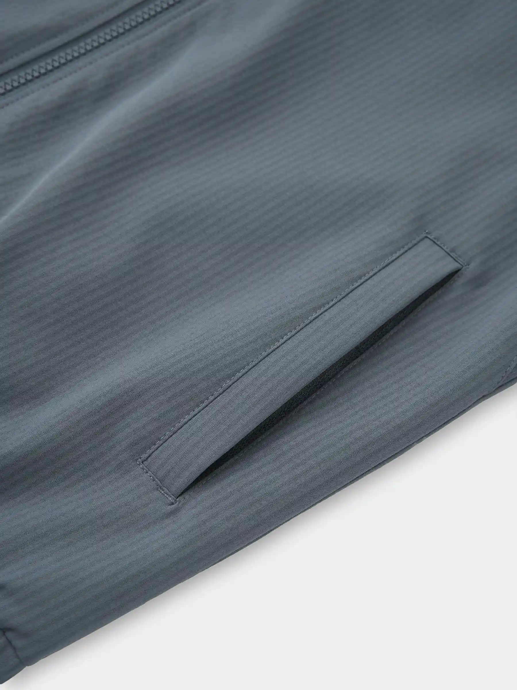 Áo Khoác Cổ Dựng PERATO Phong Cách Training Vải Hiệu Ứng TBKGW5M040